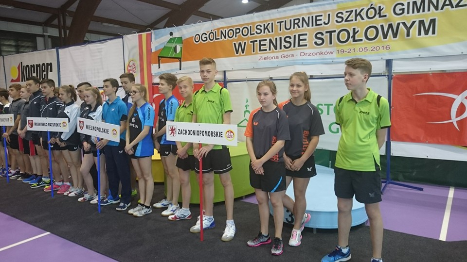 drużyna stepnickiego Gimnazjum 