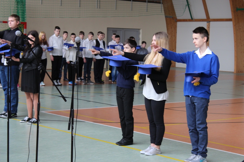 ślubowanie gimnazjalistów 