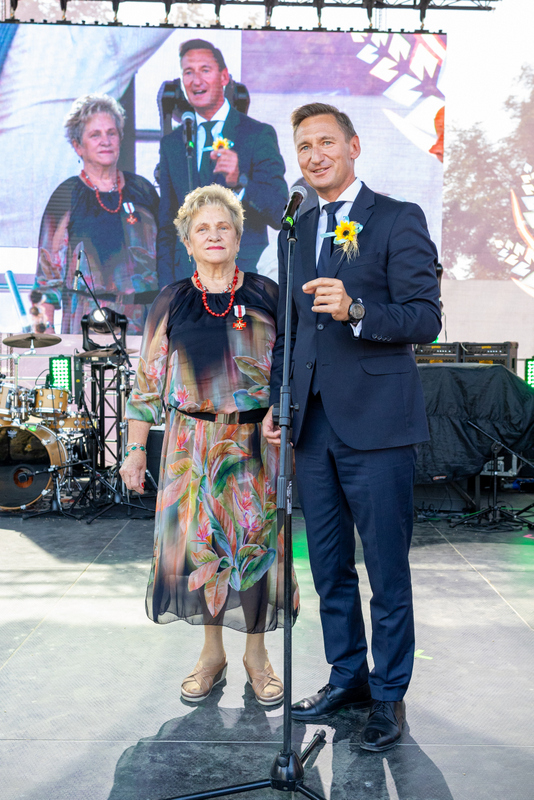 Pani Grażyna Kaniak z Marszałkiem Olgierdem Geblewiczem