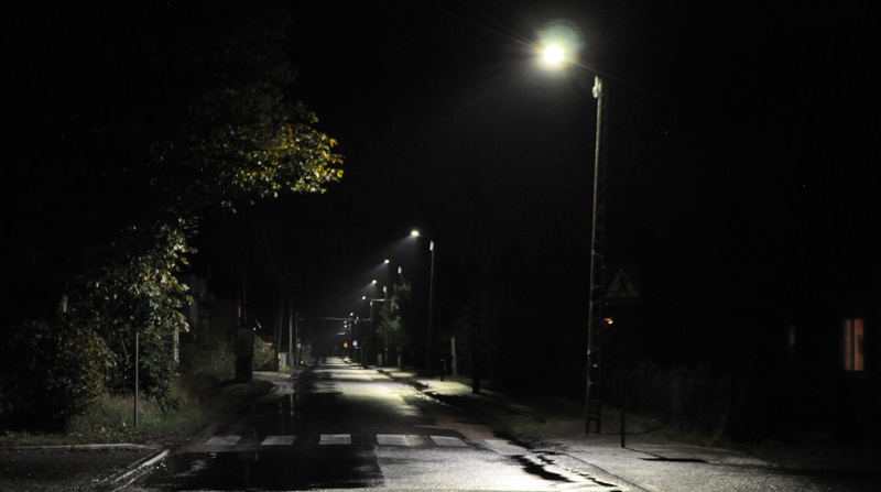 Lampy ledowe w trójwsi. Link prowadzi do powiększonej wersji zdjącia.